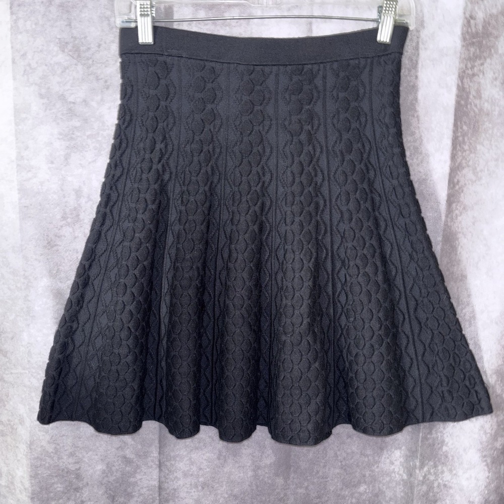 NWT Chelsea & Teodore Black Knit‎ Crochet Flare Stretch Size Small Skirt